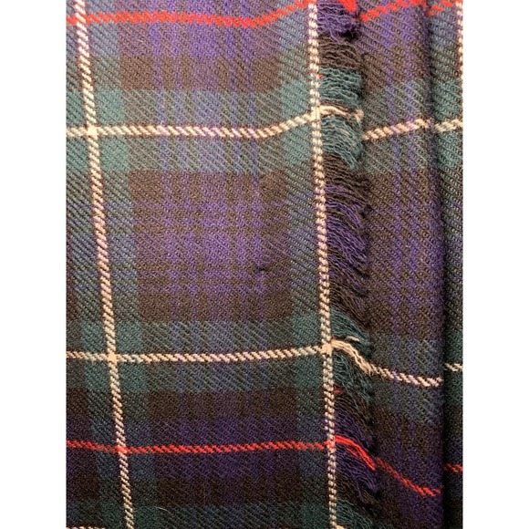 Vintage Clan Laird Women Wool Scottish Tartan Plaid Skirt Size 42 UK Size Pin - Picture 3 of 9